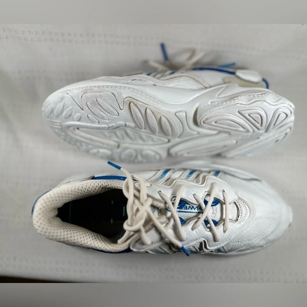 adidas Ozweego 'White Blue Bird' GX1023